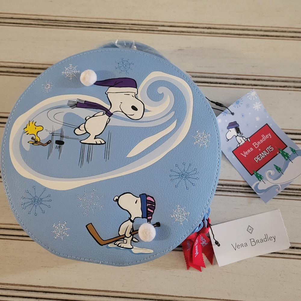 Vera Bradley Peanuts Hand Bag